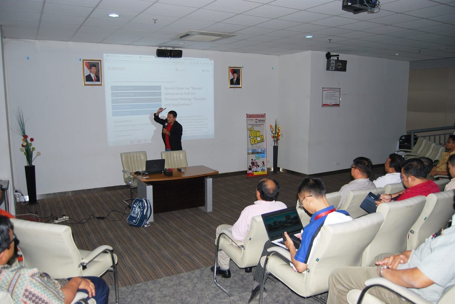 Gallery of Public Lecture on Reputable International Journal Writing