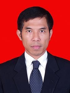 Dr. Suyanto Wakil Dekan I Fakultas Informatika