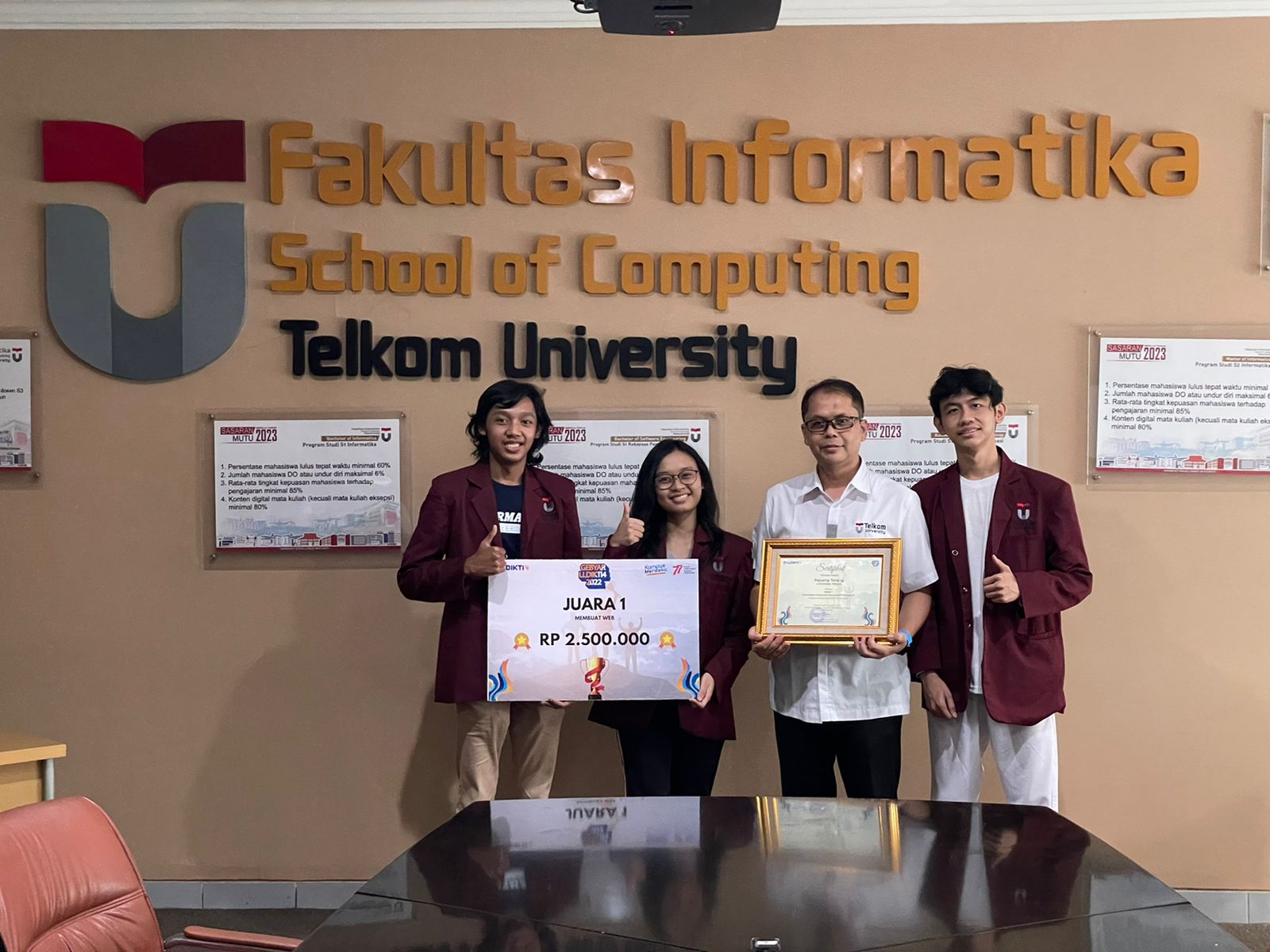 Mahasiswa S1 Informatika Meraih Juara 1 Lomba Pembuatan Web LLDIKTI Wilayah IV Tahun 2022