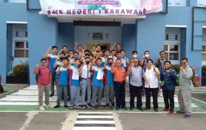 Pengembangan Sistem Komputasi Awan On-prem di SMKN 1 Karawang sebagai Sarana Belajar Siswa