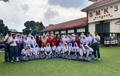 Pembekalan Analisis Data bagi Siswa Akuntansi SMKN 3 Bandung  dalam Kegiatan Pengabdian Kepada Masyarakat  Fakultas Informatika Universitas Telkom