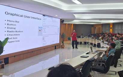 Pendampingan Materi Teknologi Informasi dan Komunikasi (TIK) serta Dampak Sosial Informatika (DSI) untuk Guru SMP di Kabupaten Bandung