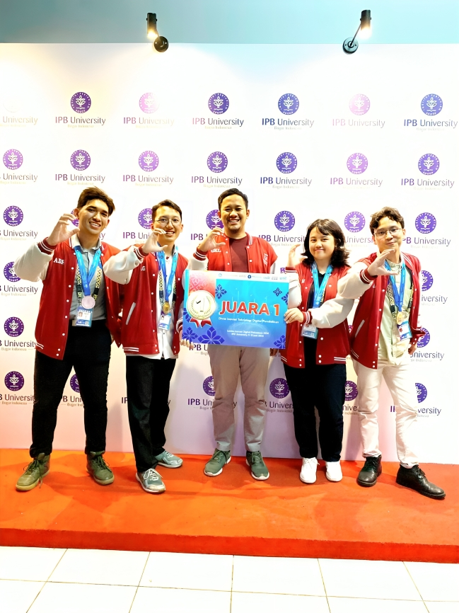 Juara 1 Divisi Inovasi Teknologi Digital Pendidikan LIDM 2024 Juara 1 Divisi Inovasi Teknologi Digital Pendidikan LIDM 2024