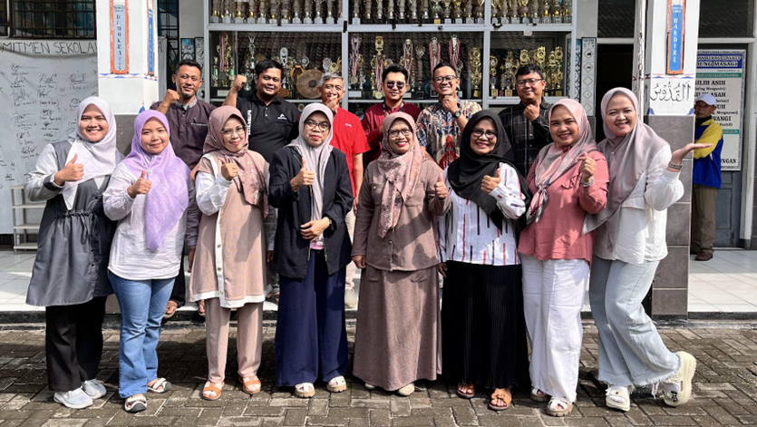 Pengembangan Aplikasi Evaluasi Pembelajaran Berbasis Online