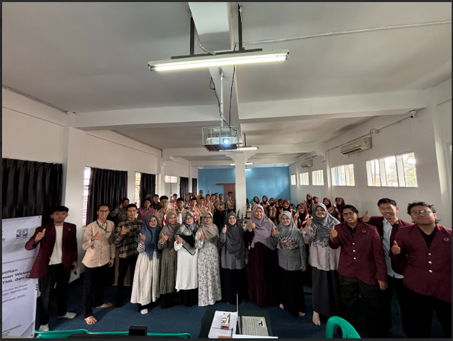 Pelatihan Website berbasis HTML dan CSS di Pesantren Al Ihsan Baleendah Kab. Bandung