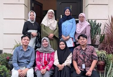 Universitas Telkom Dorong Literasi Digital Pengelola Makam Bersejarah melalui Sosialisasi dan Pelatihan Aplikasi TIMGRAVID